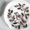 slevfat med liten handmålad fågel från Studio Kurbits
