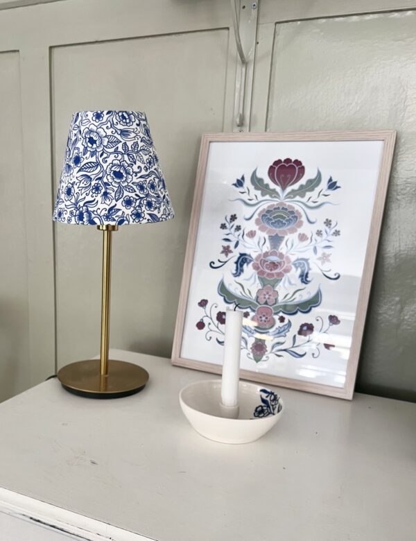 Lampskärm blåvit blomster