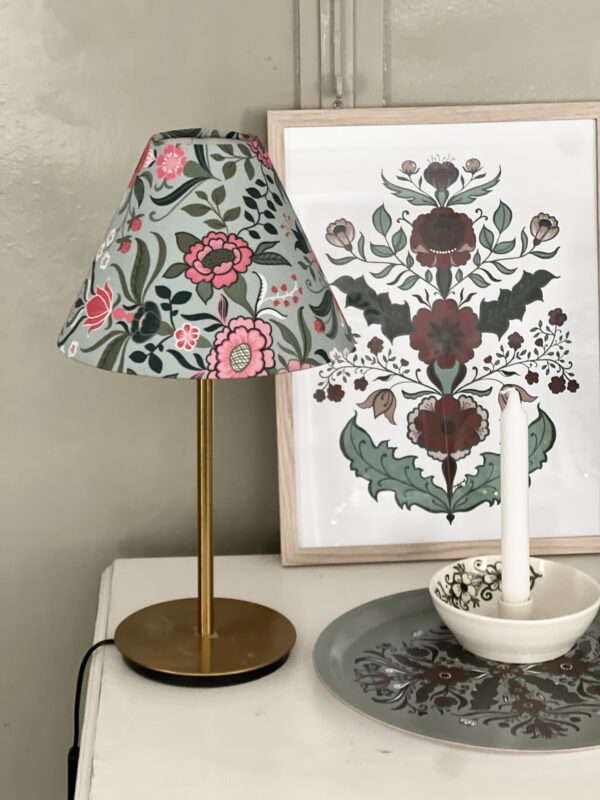 Lampskärm Dalecarlian Dahlia stor