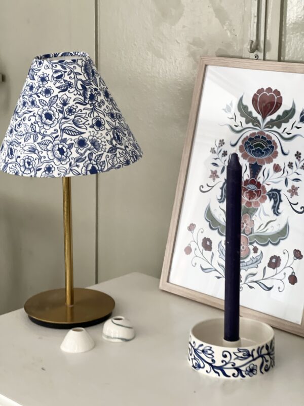Lampskärm blåvit stor