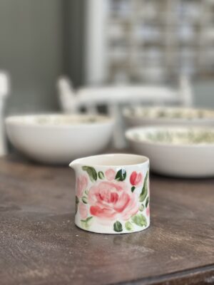 Liten rak kanna rosa rosor