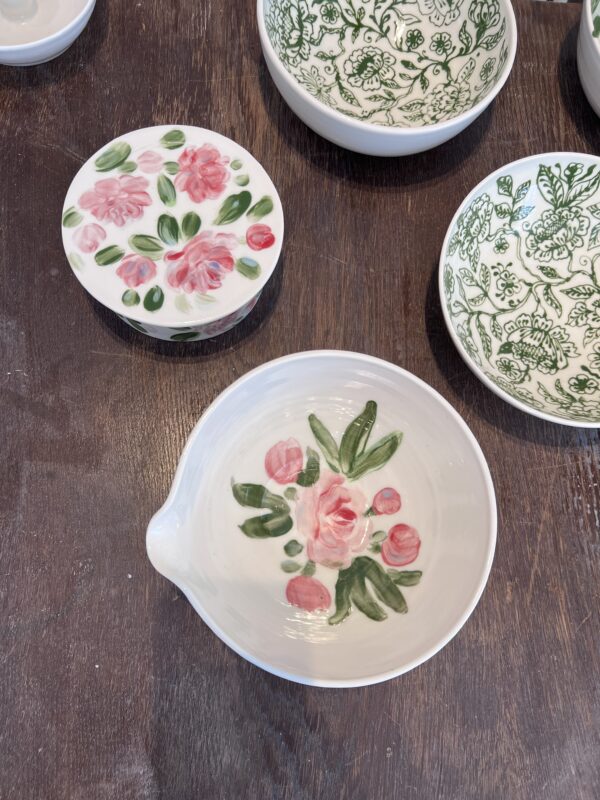 Smörklocka stor med rosa blomster, sekunda - Bild 4