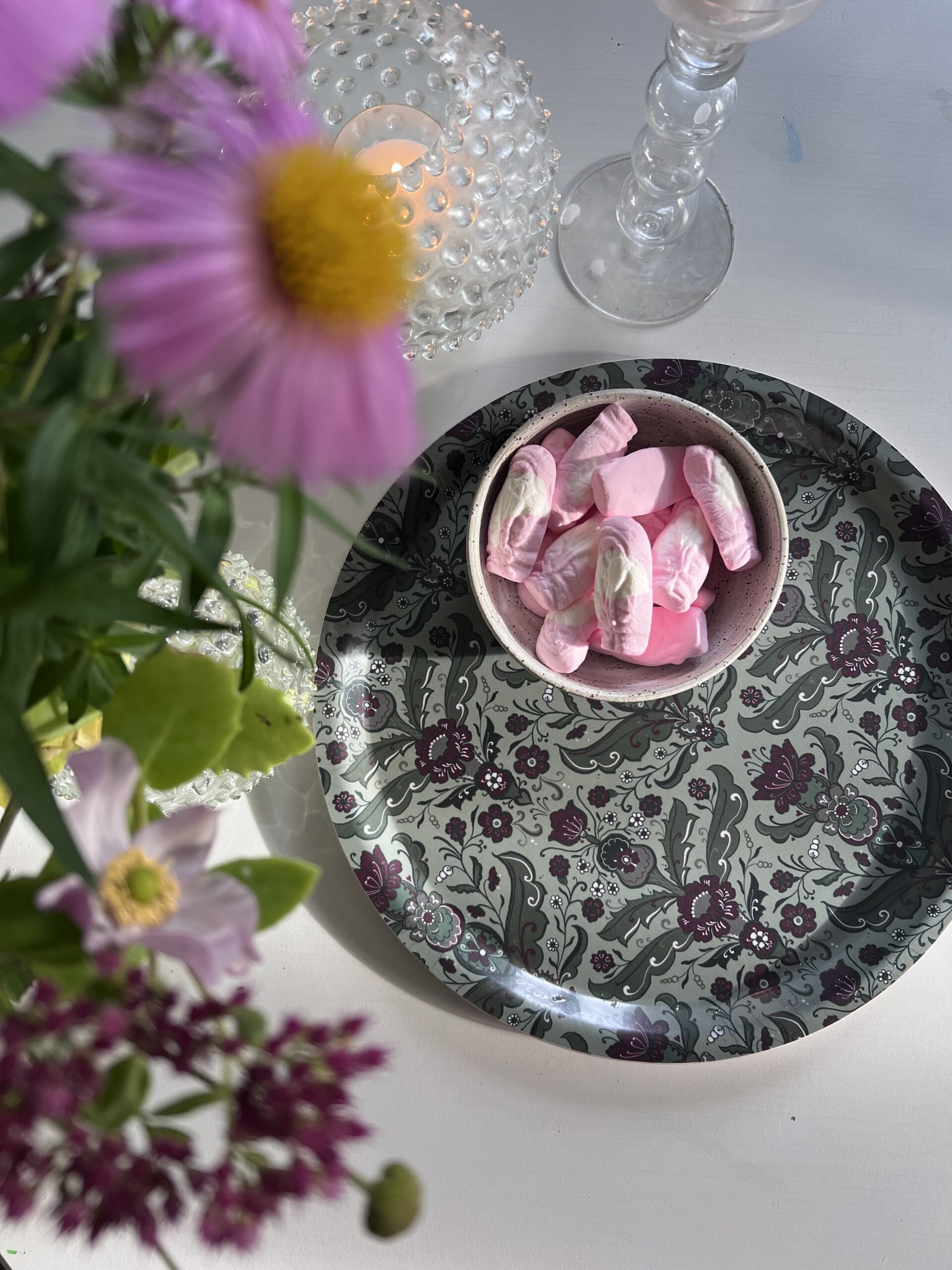 Bricka Grön kurbitsmönster