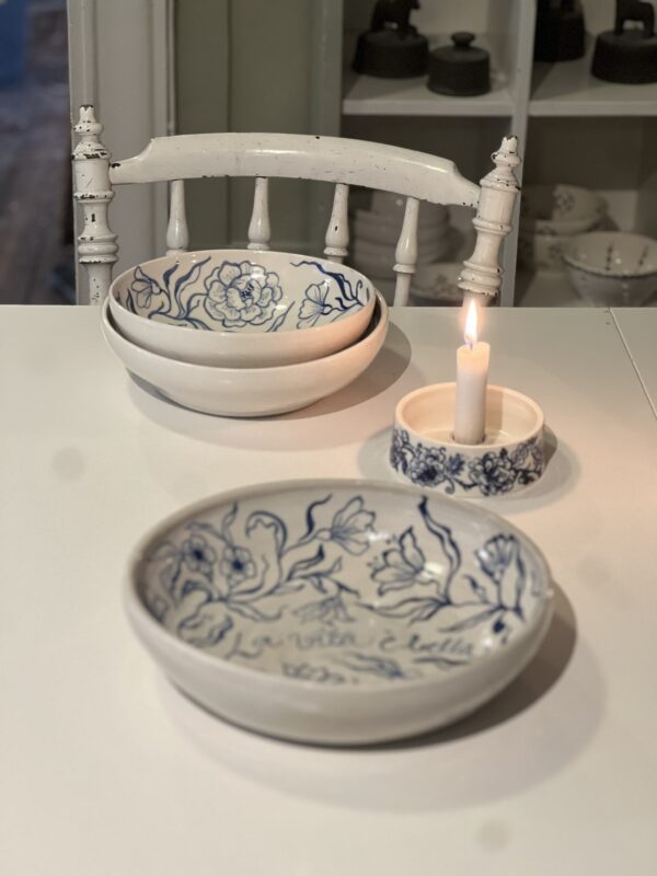 Stor salladsskål La vita e Bella blåblomster - Bild 3