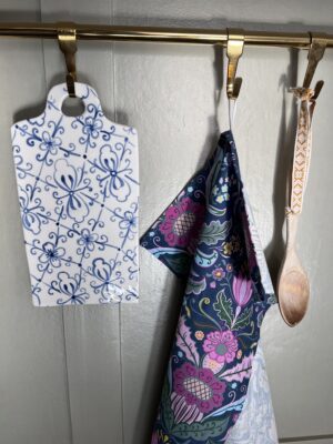 Skärbräda, serveringsfat för ost och kex smalare